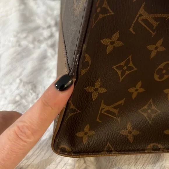 Louis Vuitton On-The-Go MM - Picture 13 of 16